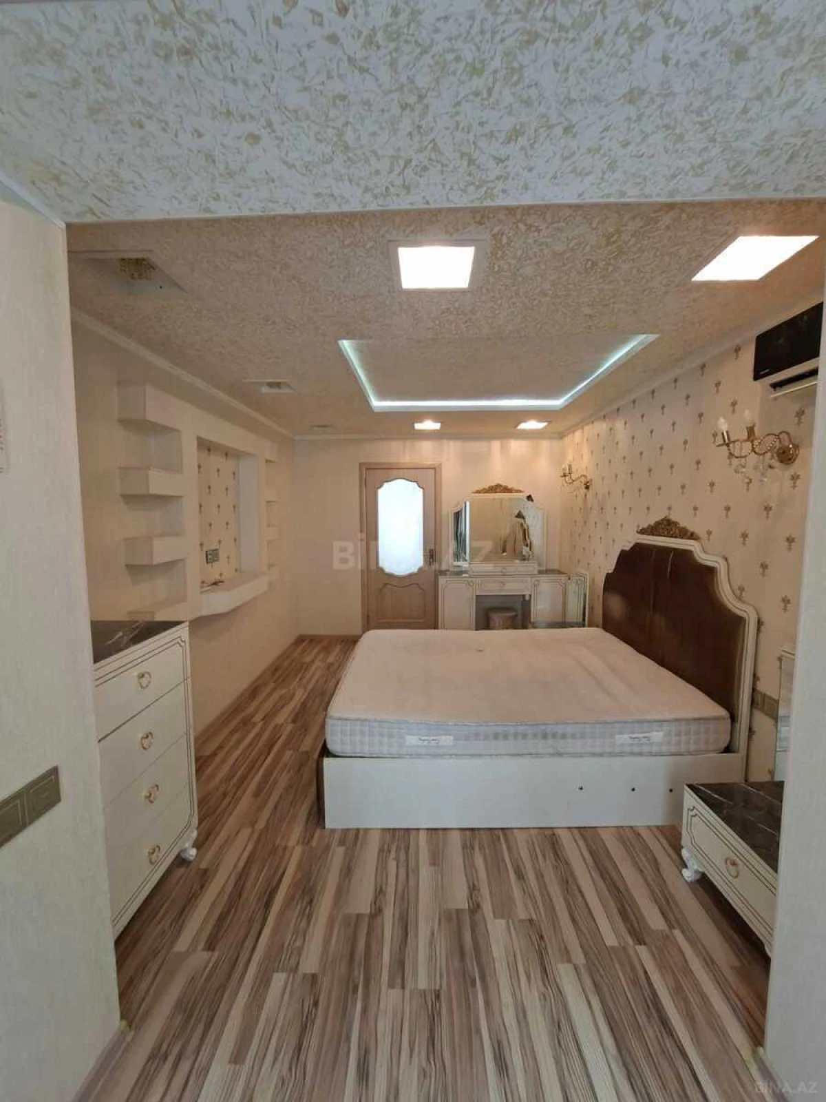 Kirayə verilir 3 otaqlı mənzil 70 m²