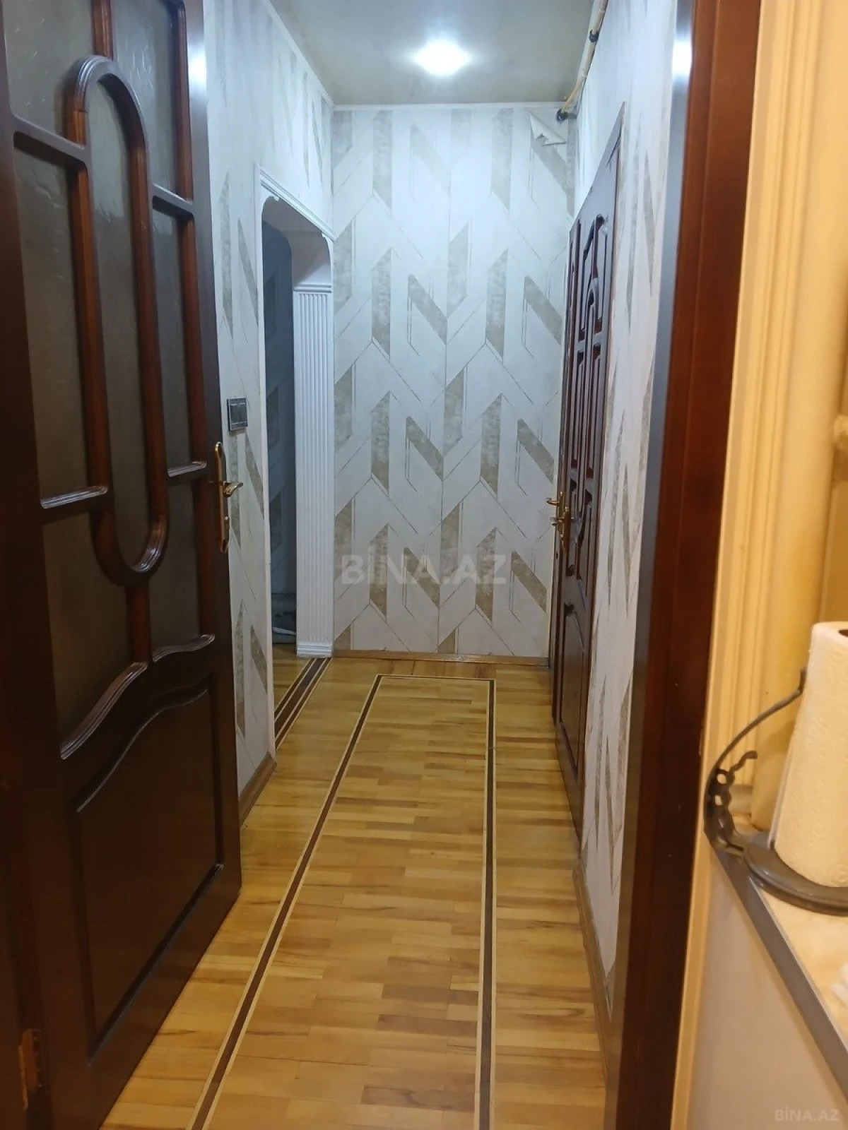 Satılır 4 otaqlı mənzil 112 m²