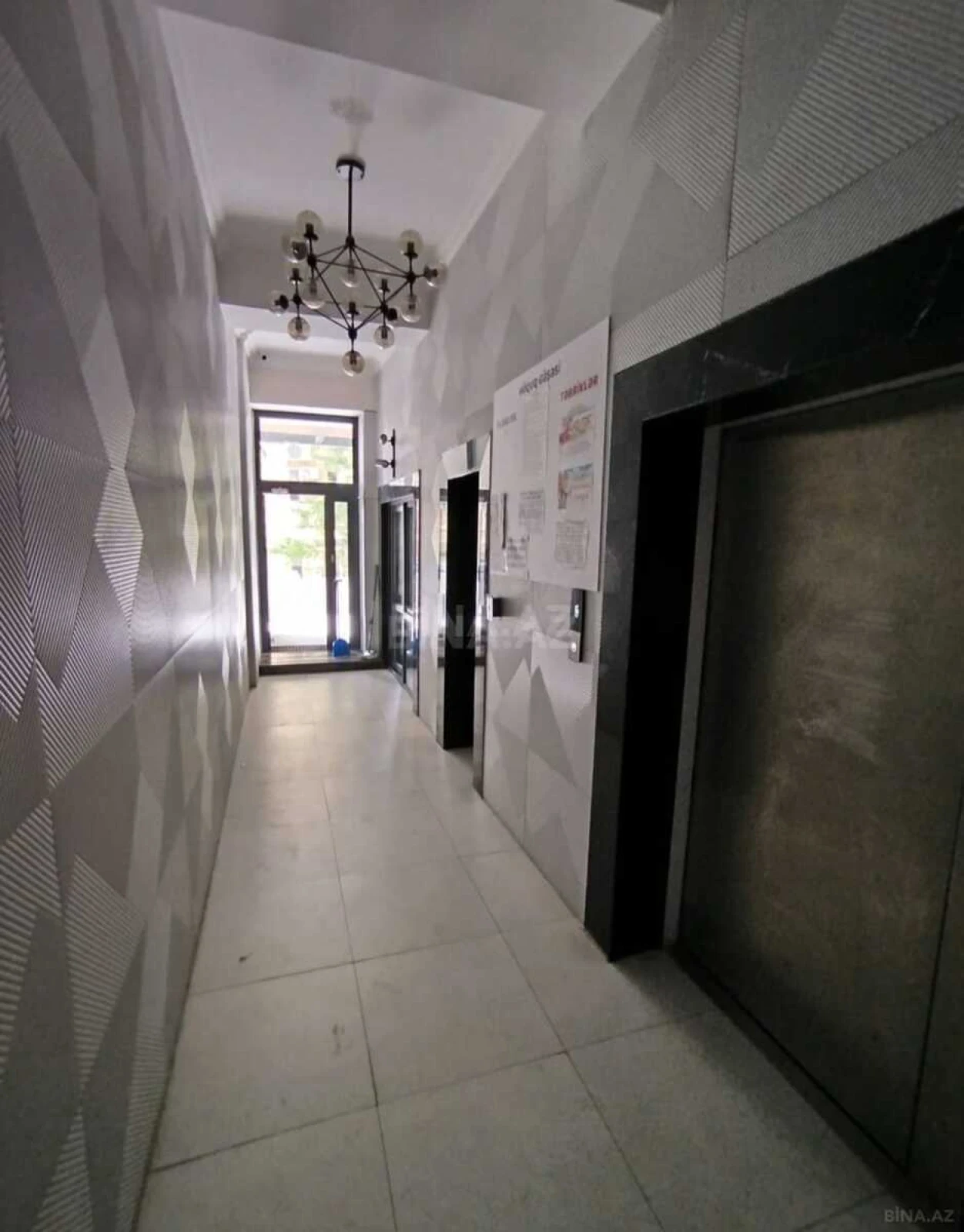 Satılır 3 otaqlı mənzil 76 m²