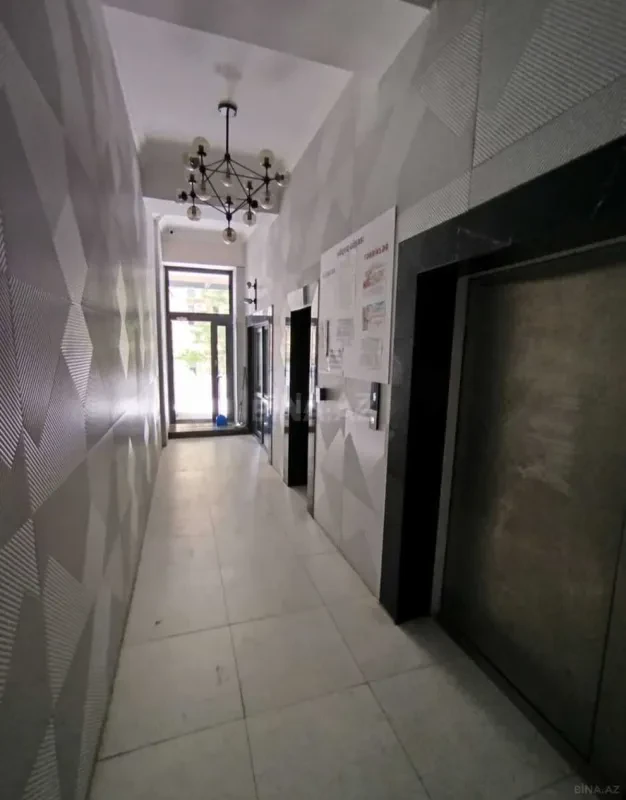 Satılır 3 otaqlı mənzil 76 m²