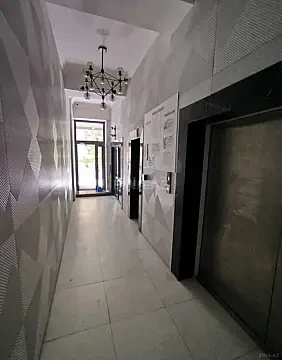 Satılır 3 otaqlı mənzil 76 m²