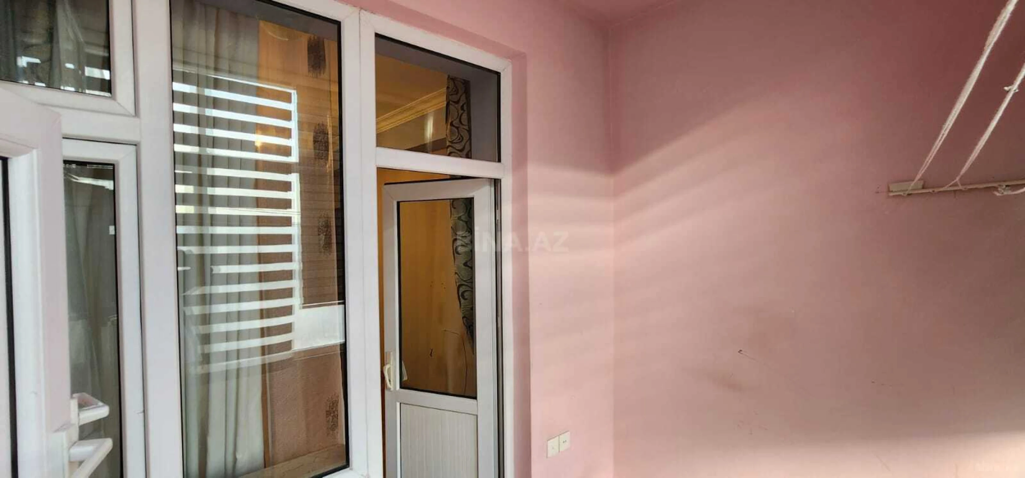 Satılır 3 otaqlı mənzil 76 m²