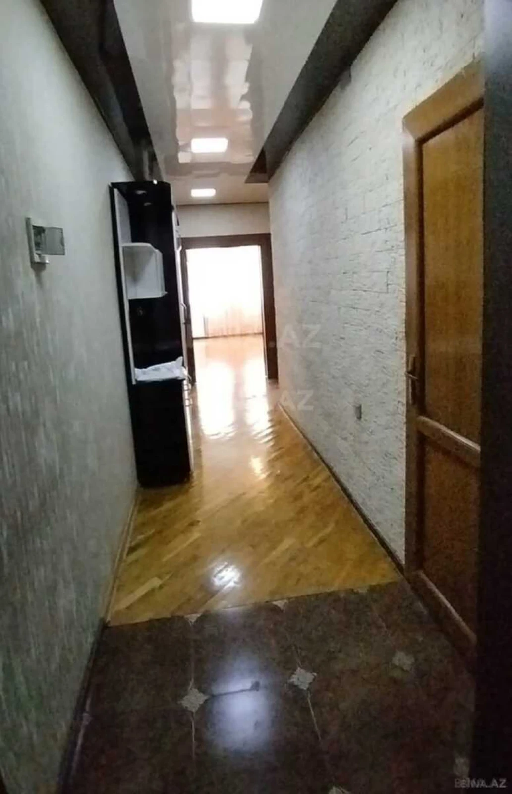 Satılır 3 otaqlı mənzil 76 m²