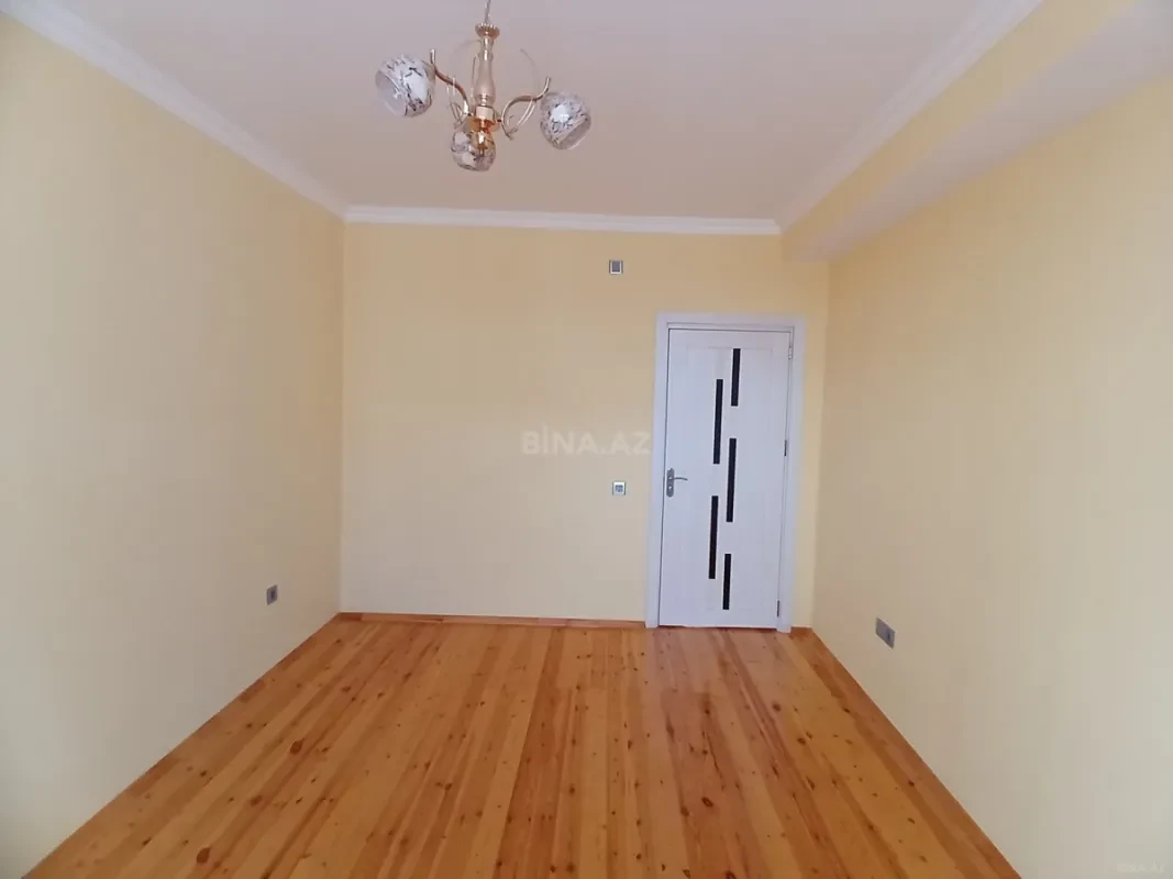 Satılır 4 otaqlı mənzil 100.2 m²