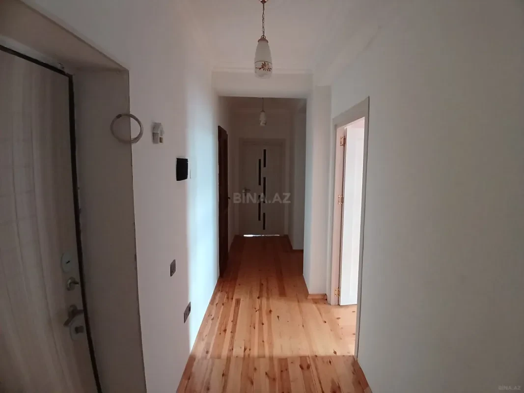 Satılır 4 otaqlı mənzil 100.2 m²