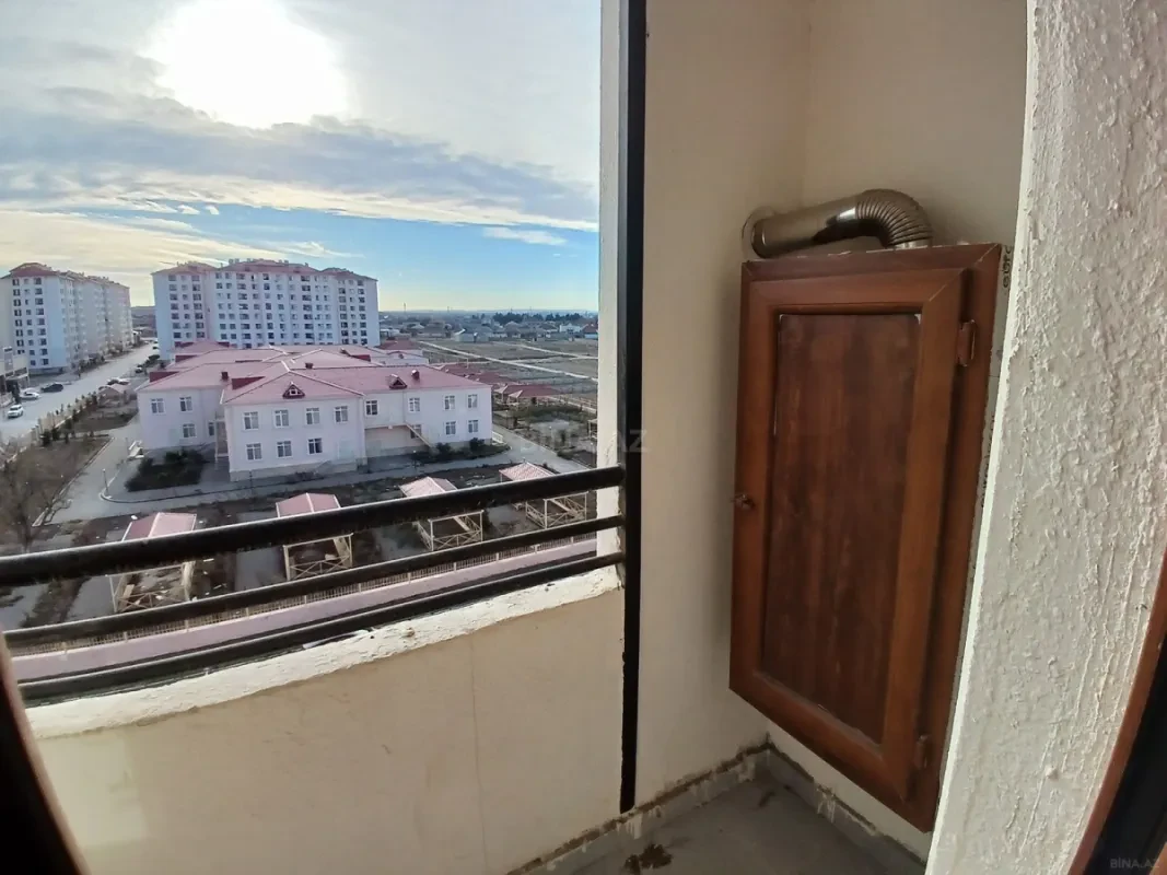 Satılır 4 otaqlı mənzil 100.2 m²