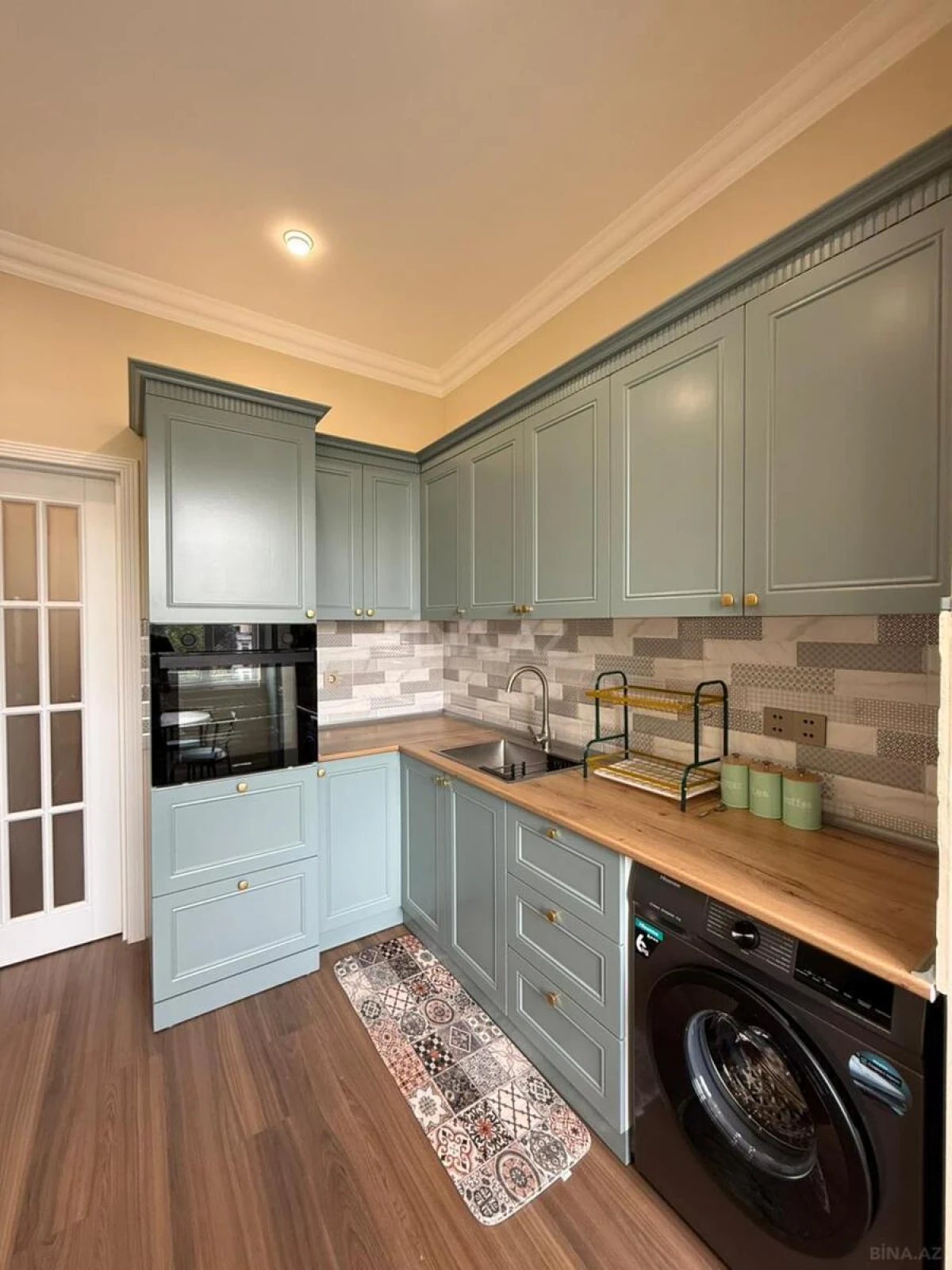 Satılır 2 otaqlı mənzil 63 m²