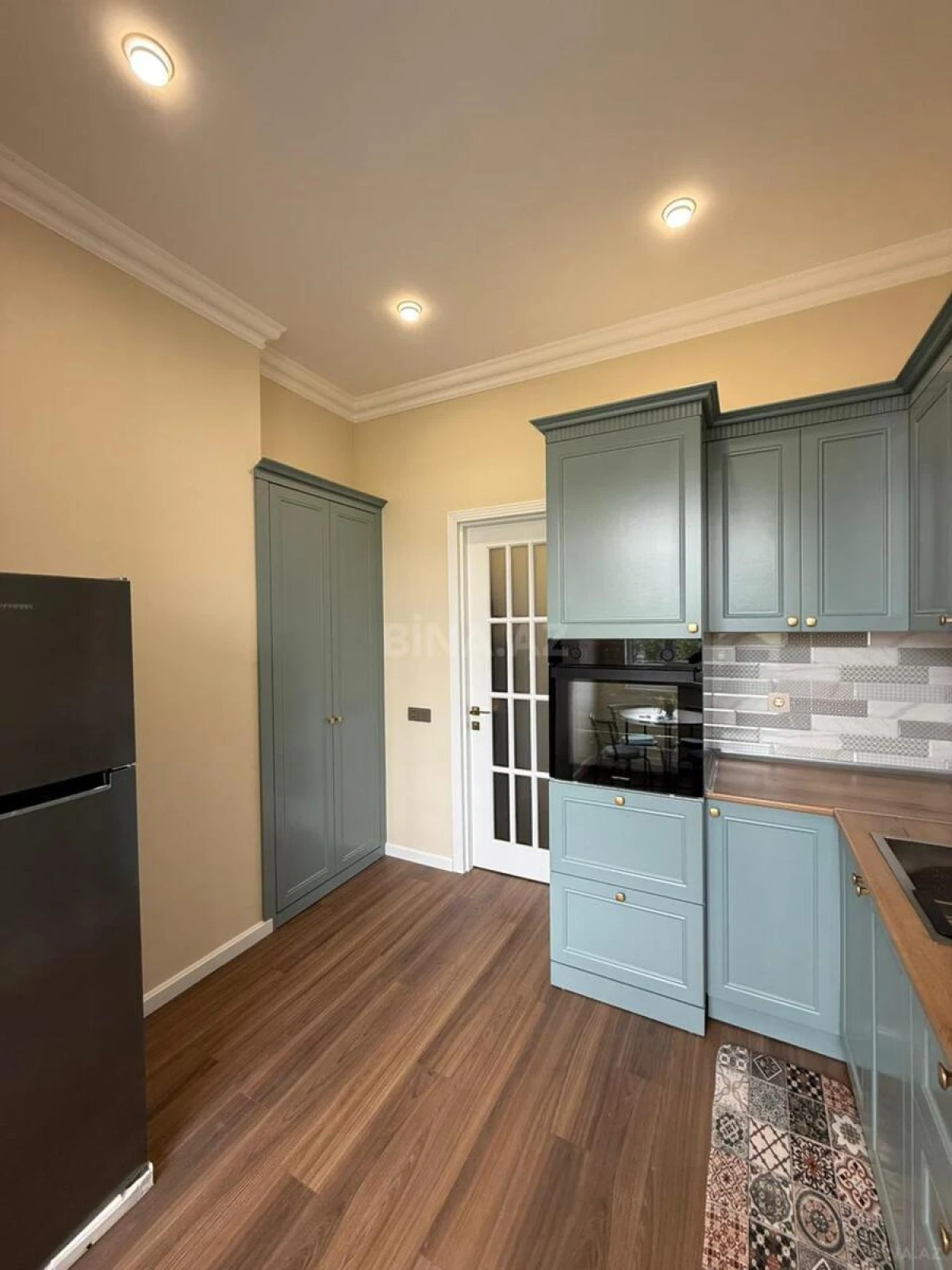 Satılır 2 otaqlı mənzil 63 m²