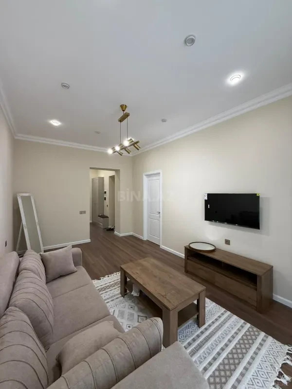 Satılır 2 otaqlı mənzil 63 m²