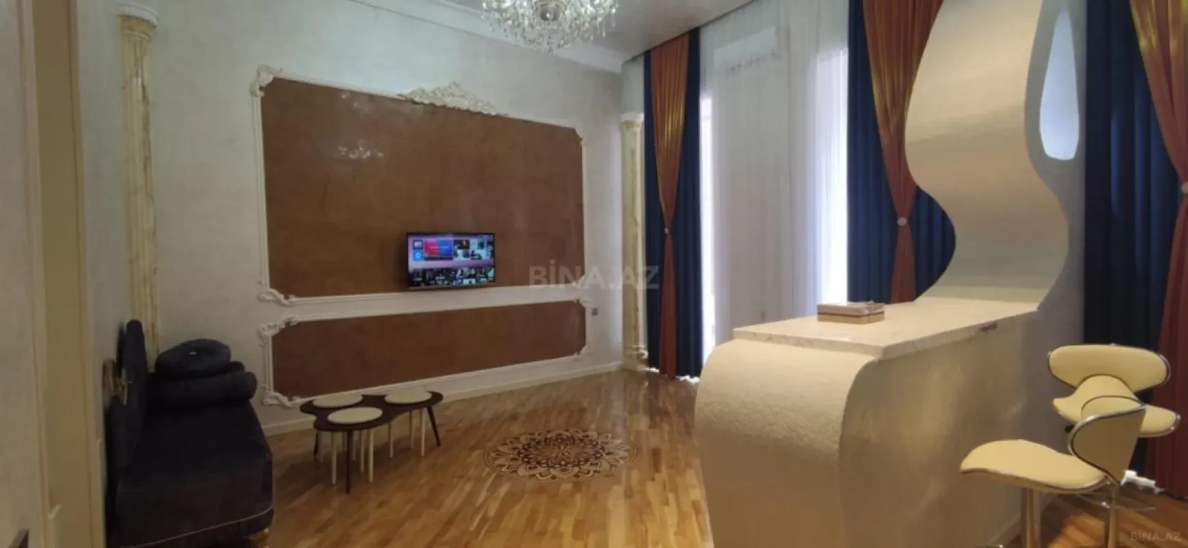 Kirayə verilir 2 otaqlı mənzil 70 m²