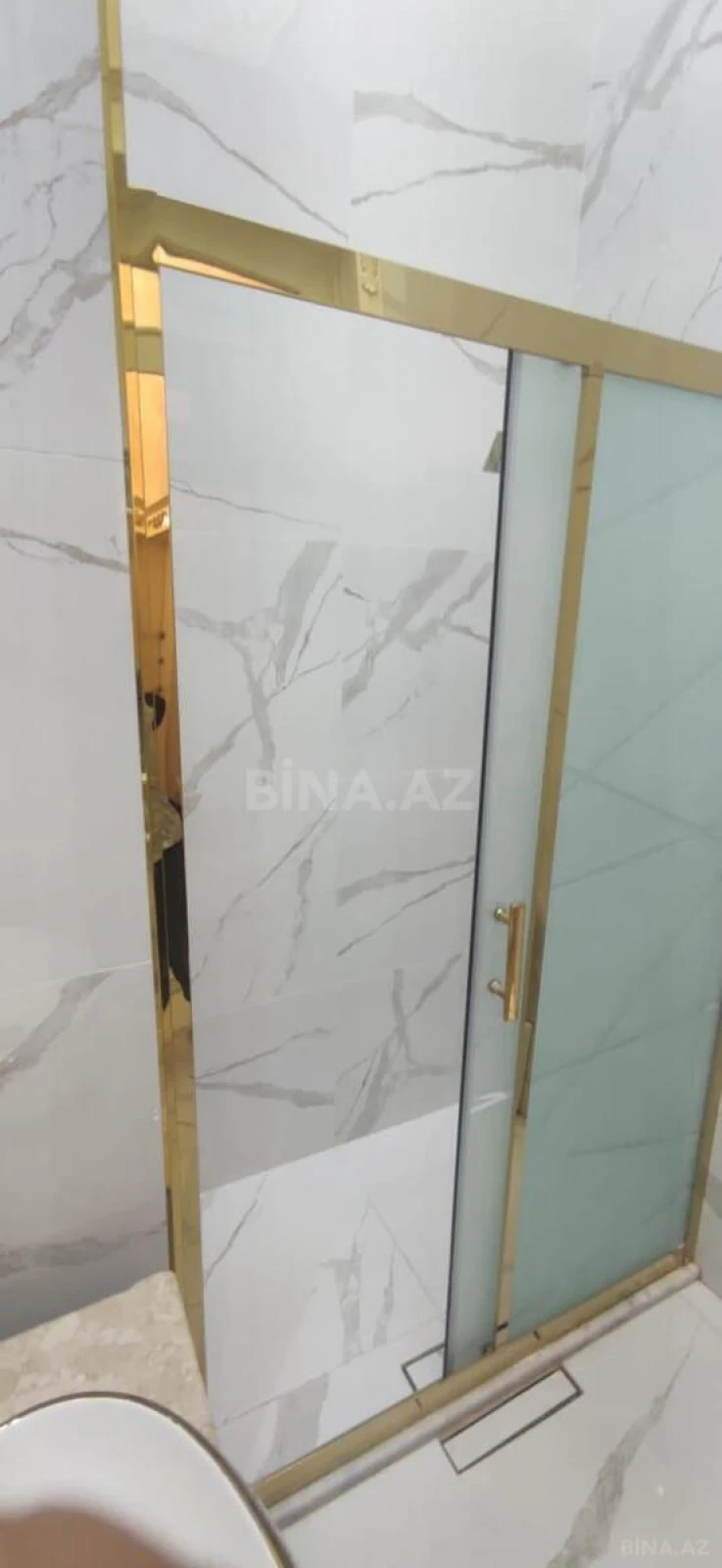 Kirayə verilir 2 otaqlı mənzil 70 m²