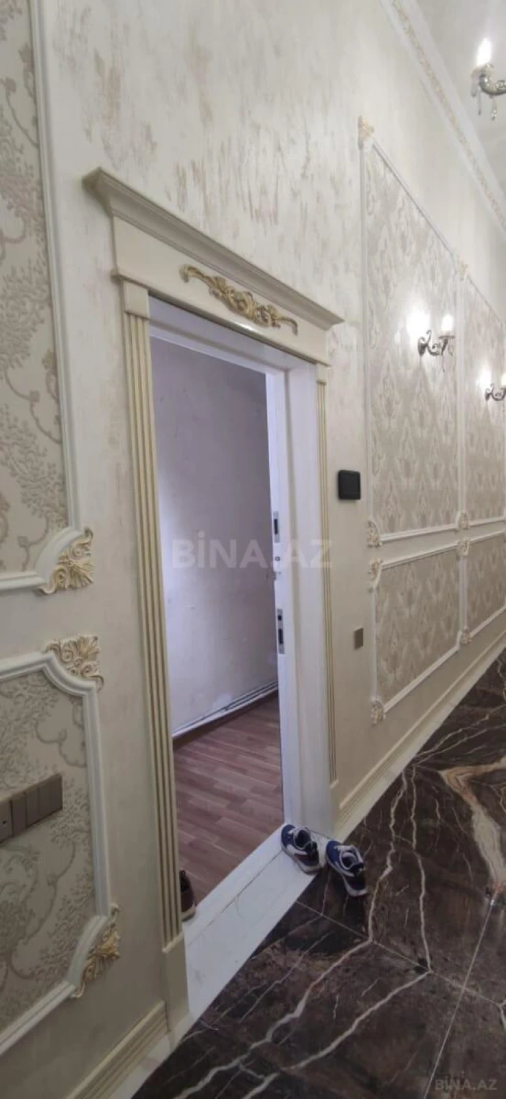 Kirayə verilir 2 otaqlı mənzil 70 m²