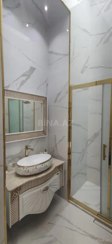 Kirayə verilir 2 otaqlı mənzil 70 m²