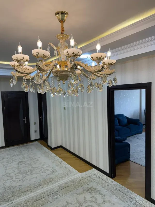 Satılır 2 otaqlı mənzil 95 m²