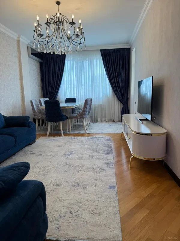 Satılır 2 otaqlı mənzil 95 m²