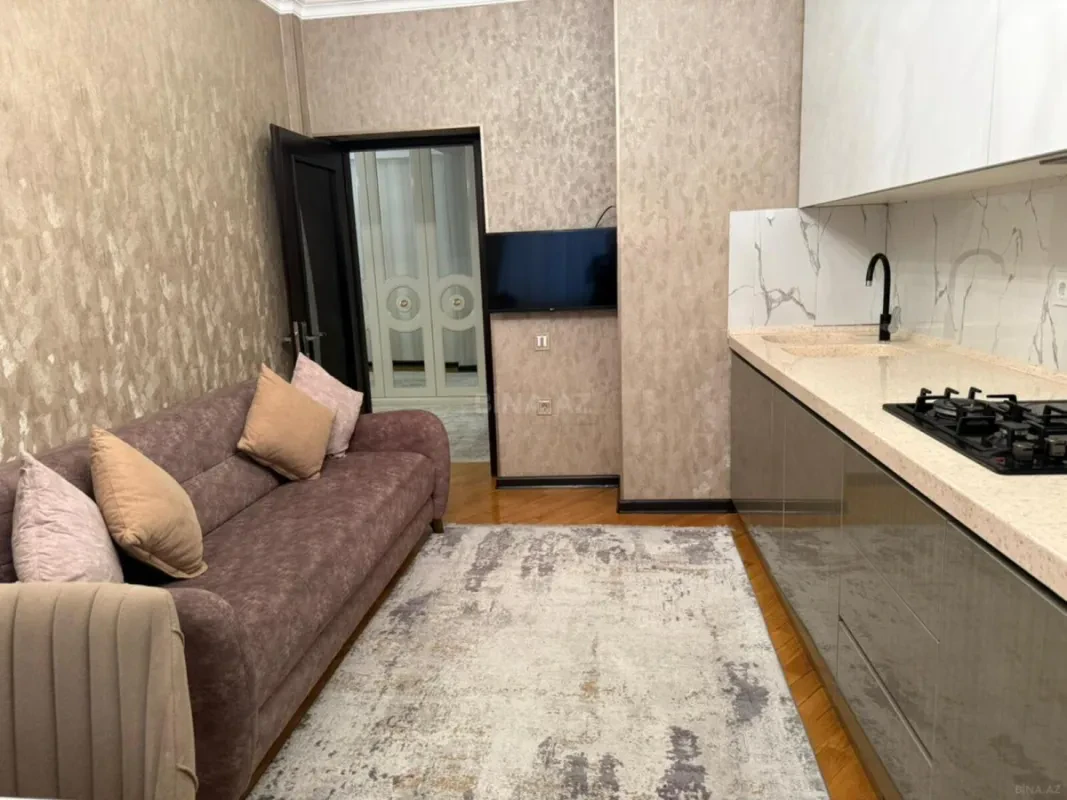 Satılır 2 otaqlı mənzil 95 m²