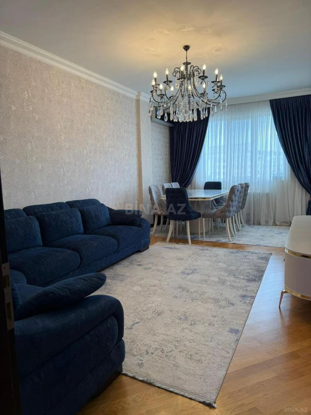 Satılır 2 otaqlı mənzil 95 m²
