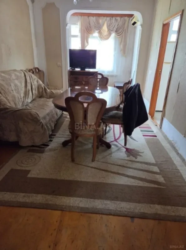 Kirayə verilir 2 otaqlı mənzil 55 m²