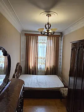 Kirayə verilir 2 otaqlı mənzil 55 m²
