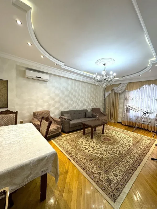 Satılır 3 otaqlı mənzil 100 m²