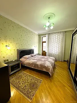 Satılır 3 otaqlı mənzil 100 m²