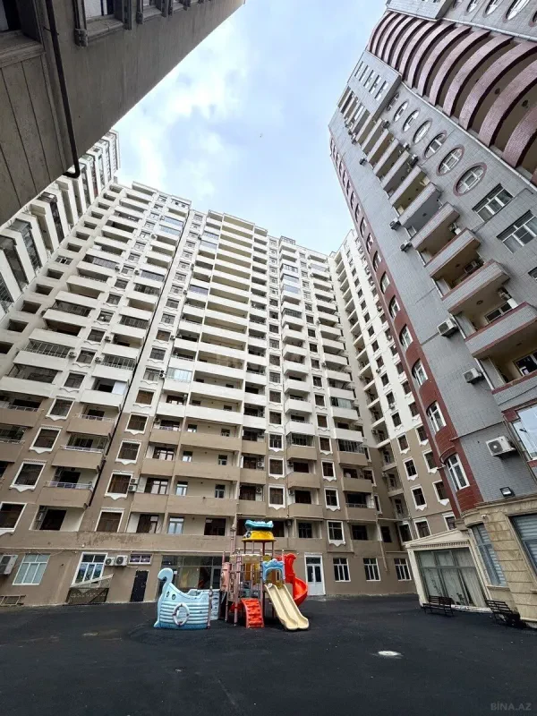 Satılır 3 otaqlı mənzil 100 m²