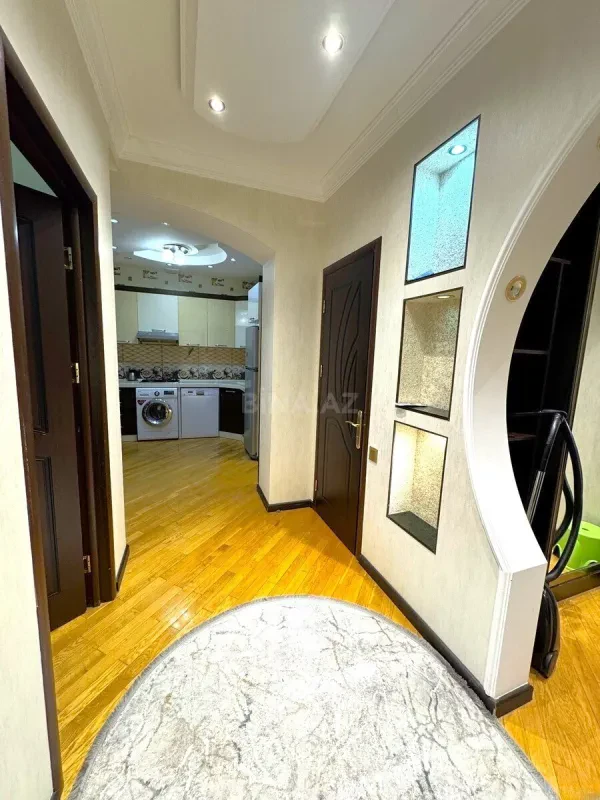 Satılır 3 otaqlı mənzil 100 m²