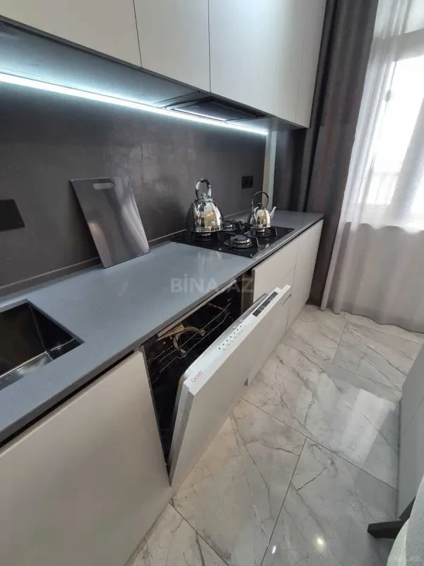 Kirayə verilir 3 otaqlı mənzil 90 m²
