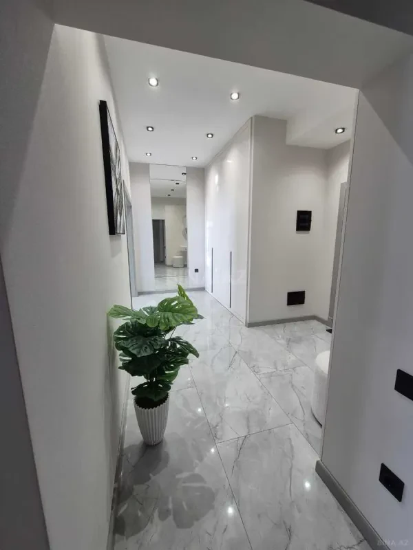 Kirayə verilir 3 otaqlı mənzil 90 m²