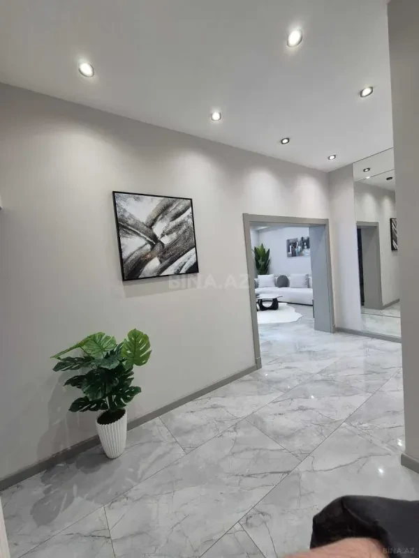 Kirayə verilir 3 otaqlı mənzil 90 m²