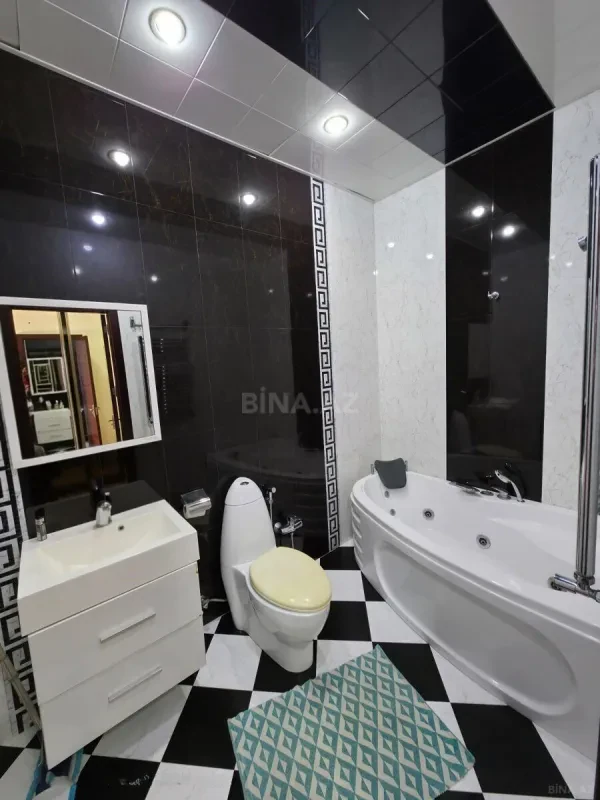 Kirayə verilir 2 otaqlı mənzil 90 m²