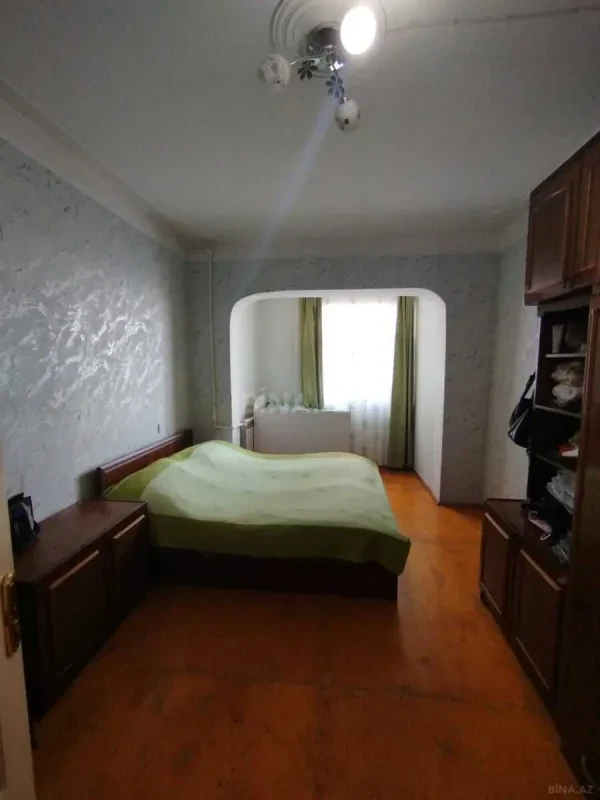 Kirayə verilir 2 otaqlı mənzil 65 m²