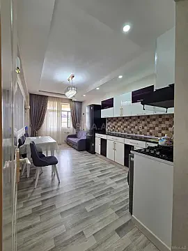 Kirayə verilir 2 otaqlı mənzil 100 m²