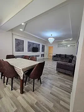 Kirayə verilir 2 otaqlı mənzil 100 m²