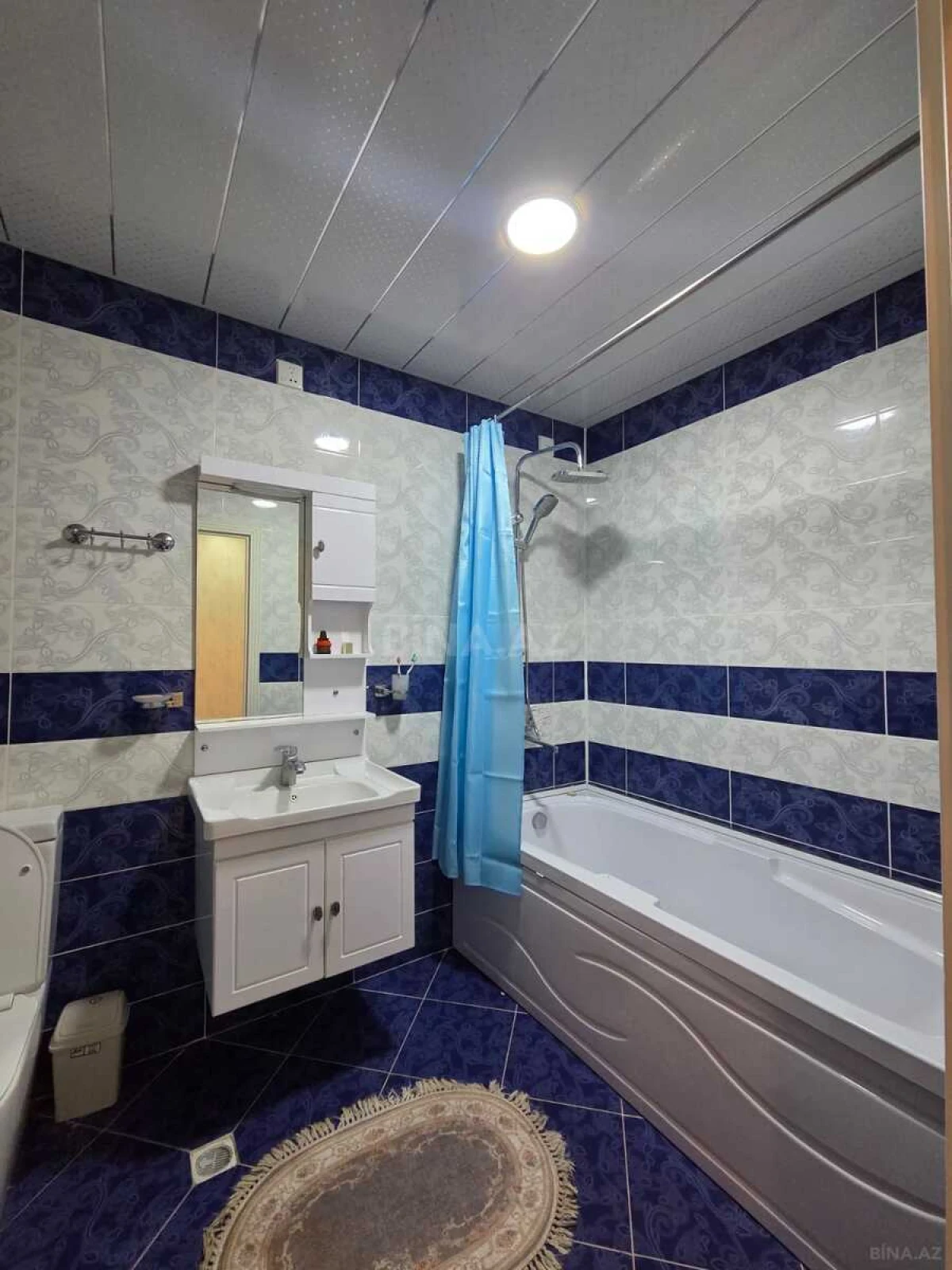 Kirayə verilir 2 otaqlı mənzil 100 m²