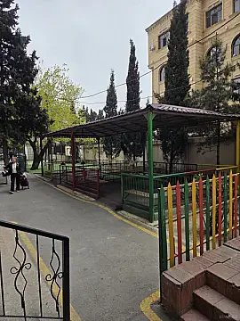 Kirayə verilir 2 otaqlı mənzil 100 m²