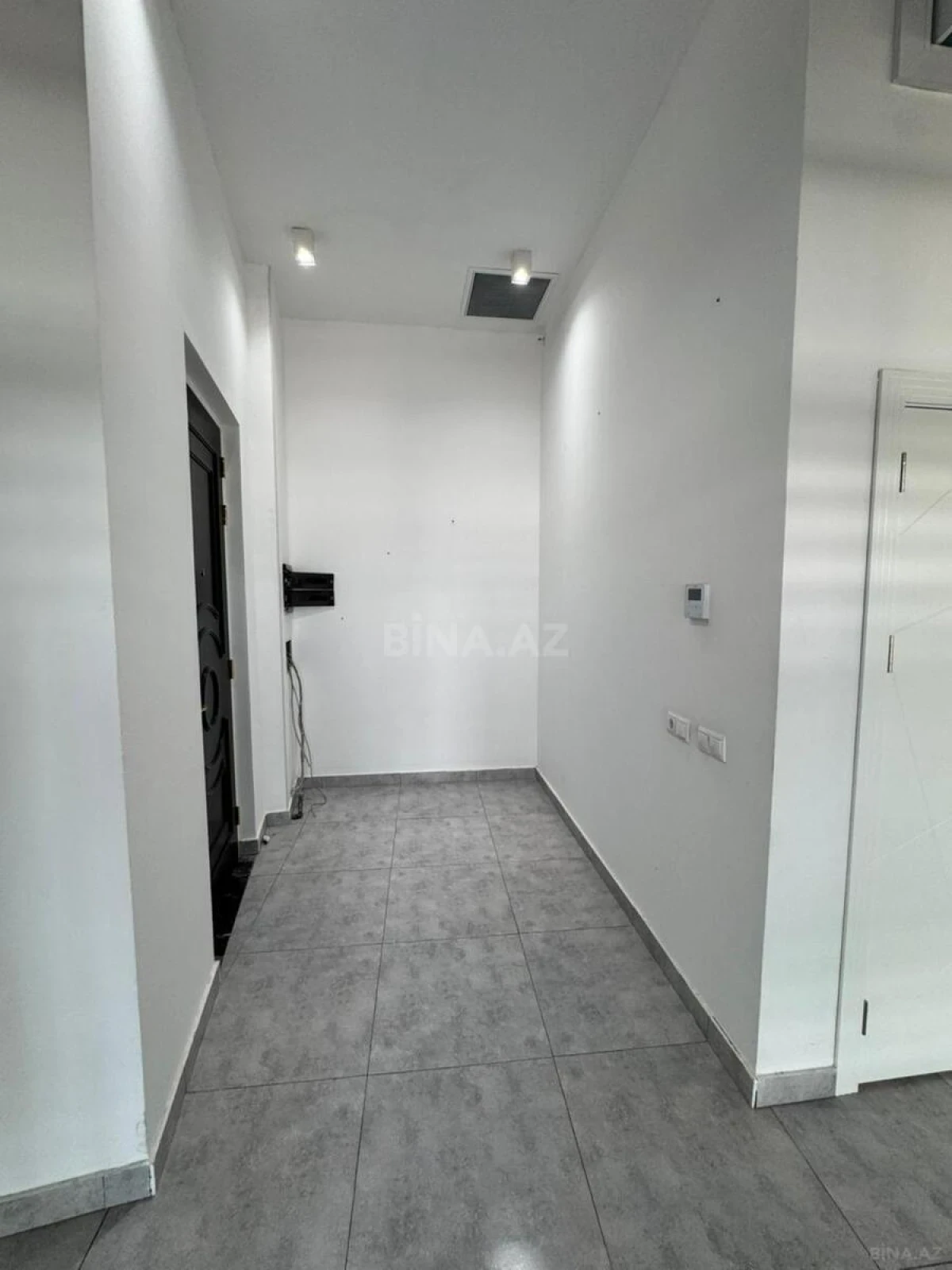 Satılır 2 otaqlı mənzil 53.8 m²