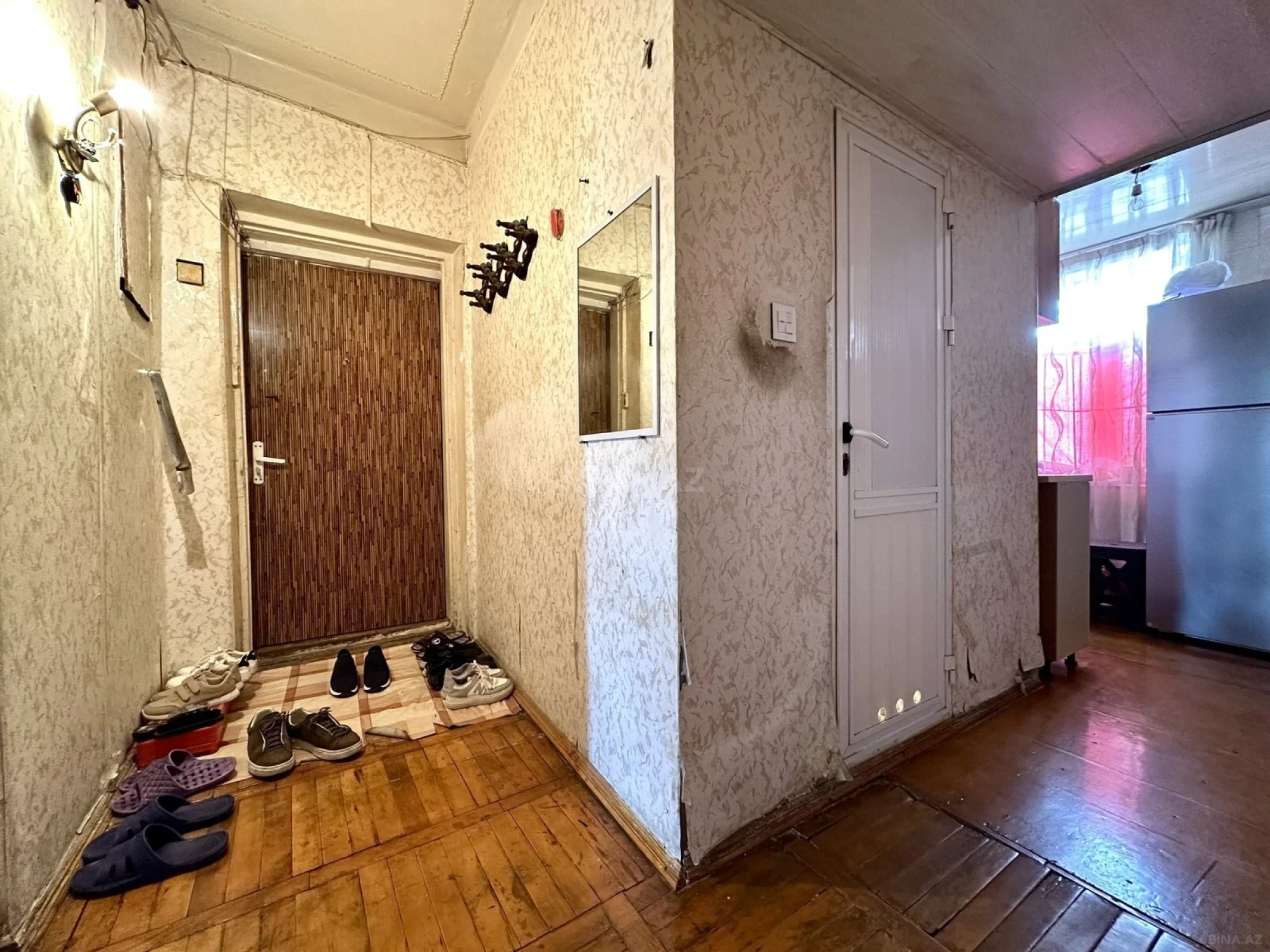 Satılır 3 otaqlı mənzil 70 m²
