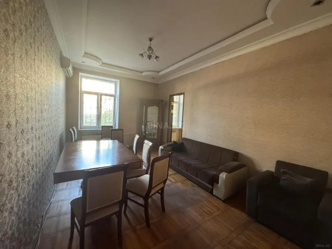 Satılır 3 otaqlı mənzil 73 m²