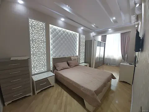 Satılır 3 otaqlı mənzil 115 m²
