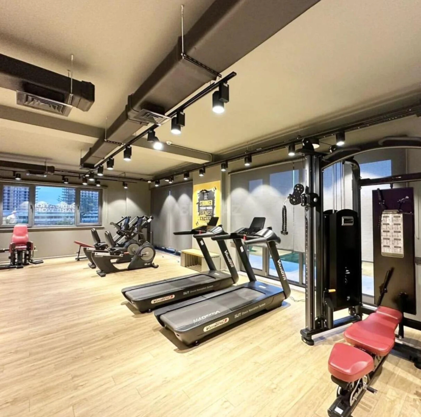 Kirayə verilir 2 otaqlı mənzil 90 m²
