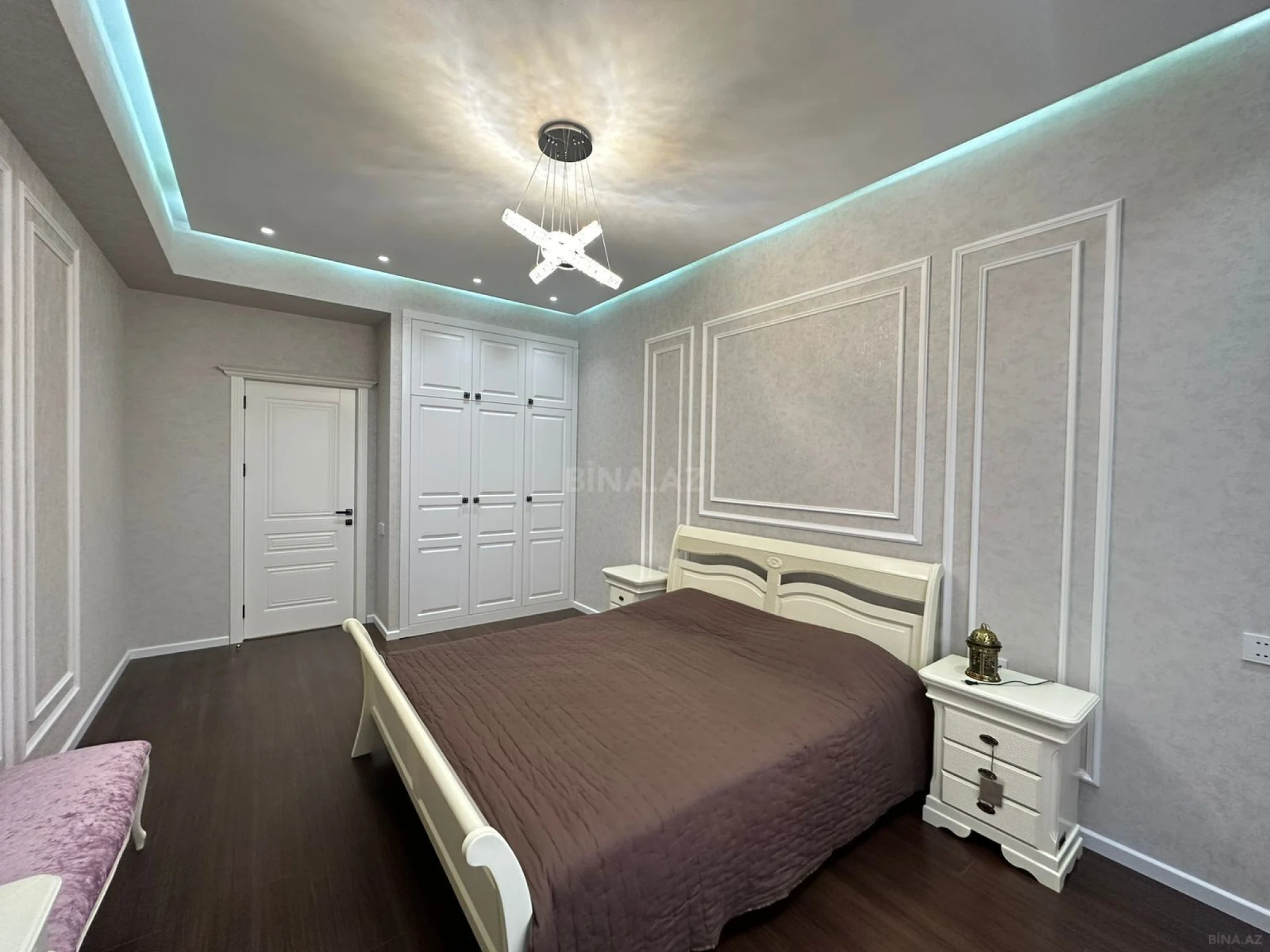 Kirayə verilir 2 otaqlı mənzil 90 m²