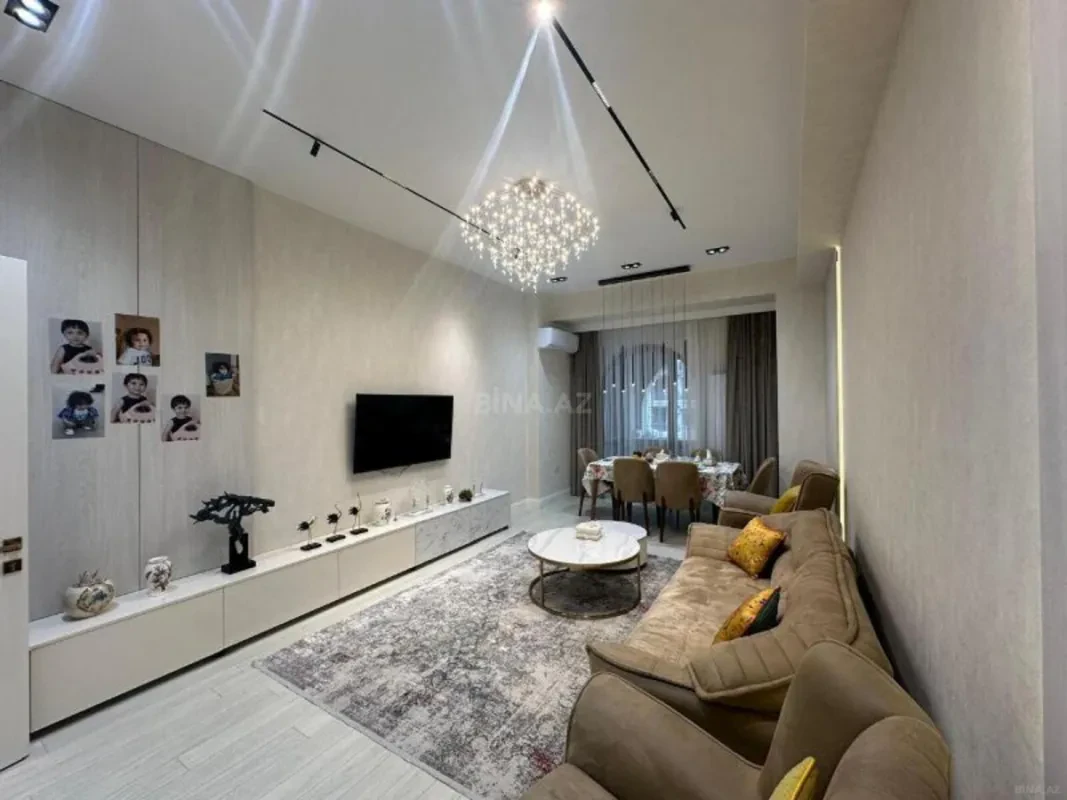 Satılır 3 otaqlı mənzil 110 m²