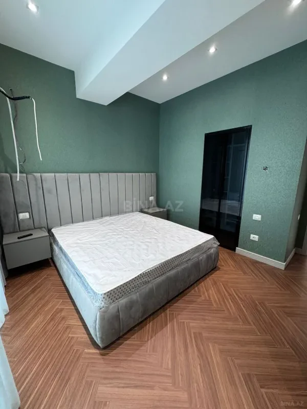 Kirayə verilir 2 otaqlı mənzil 80 m²