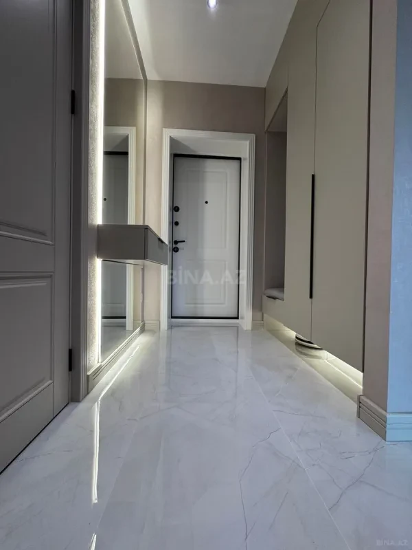 Kirayə verilir 2 otaqlı mənzil 80 m²