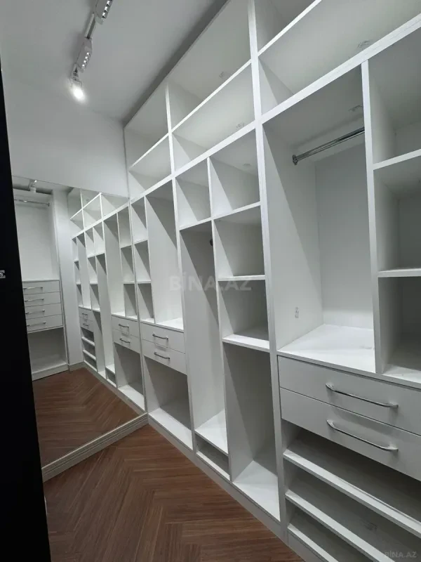 Kirayə verilir 2 otaqlı mənzil 80 m²