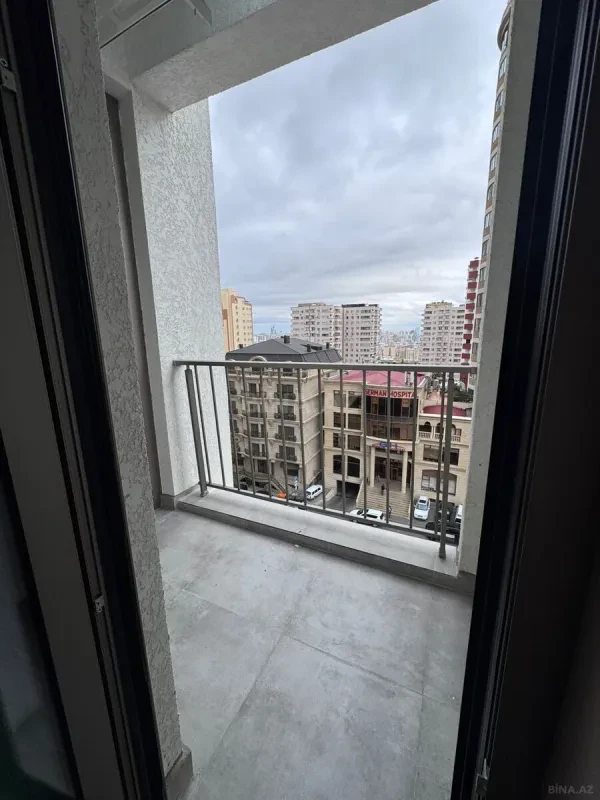 Kirayə verilir 2 otaqlı mənzil 80 m²