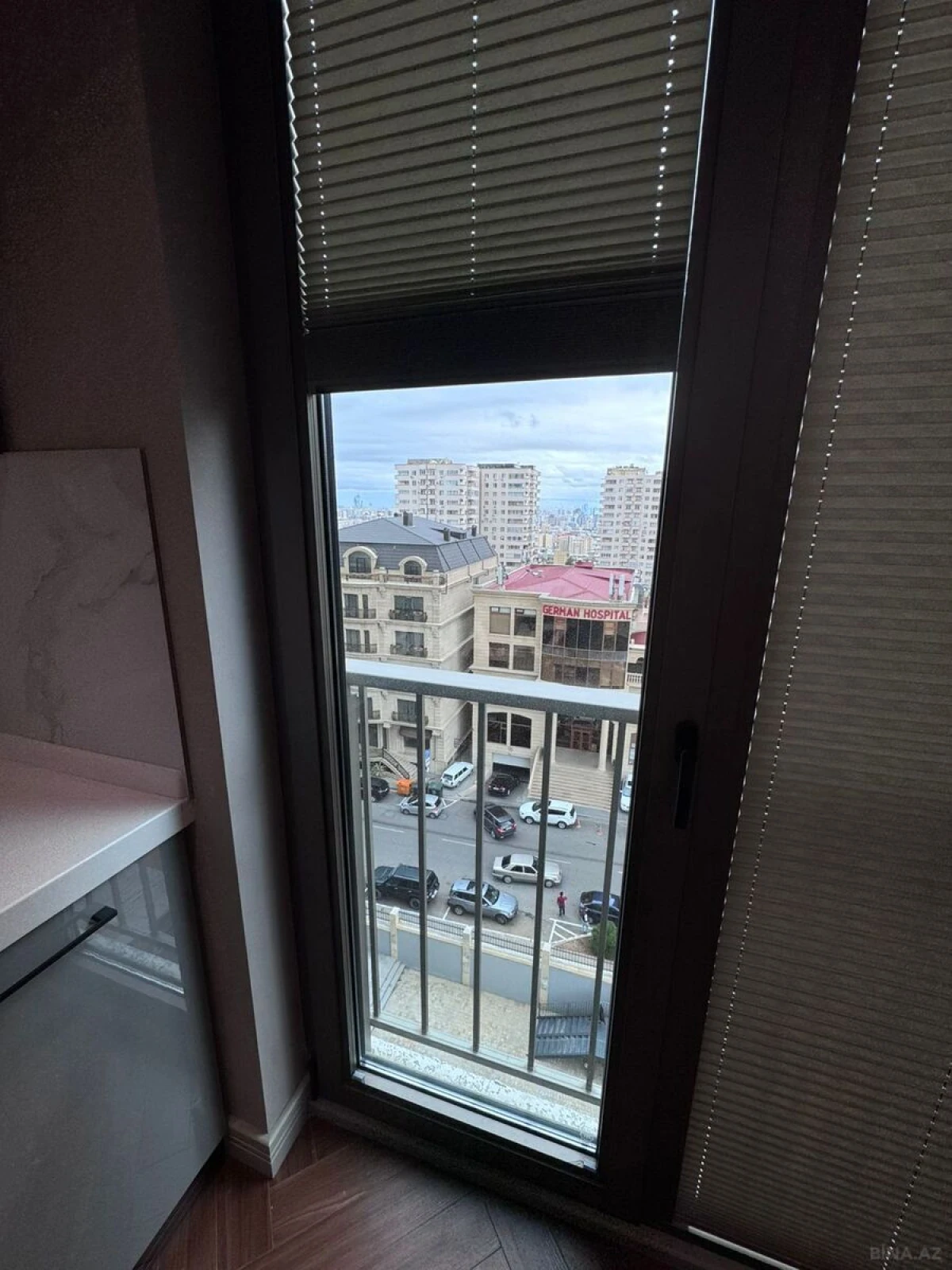 Kirayə verilir 2 otaqlı mənzil 80 m²