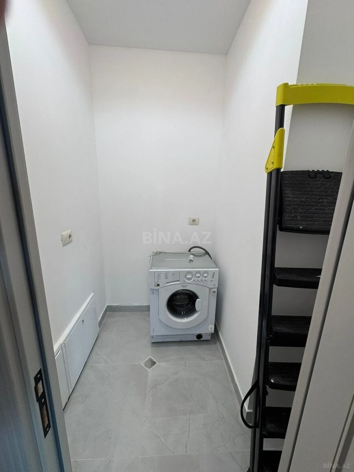 Kirayə verilir 2 otaqlı mənzil 80 m²