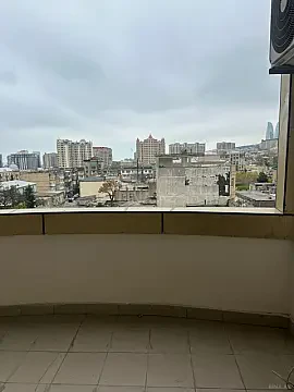 Kirayə verilir 3 otaqlı ofis 150 m²